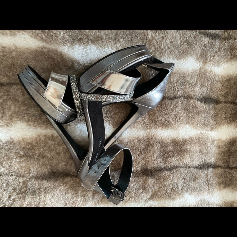 Brand new Nine West heels size 7 ready to ship